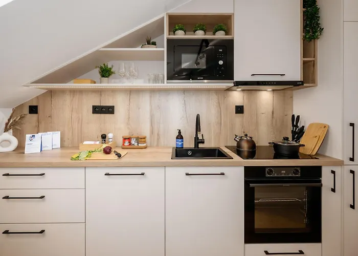 Apartmán Days - Two-bedroom With Workspace And Netflix In Nusle Praha