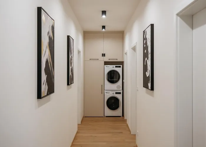 Days - Two-bedroom With Workspace And Netflix In Nusle Apartmán Praha