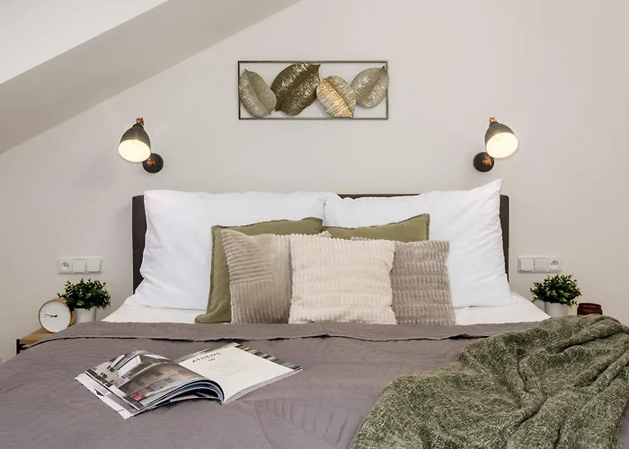 Days - Two-bedroom With Workspace And Netflix In Nusle Apartmán Praha
